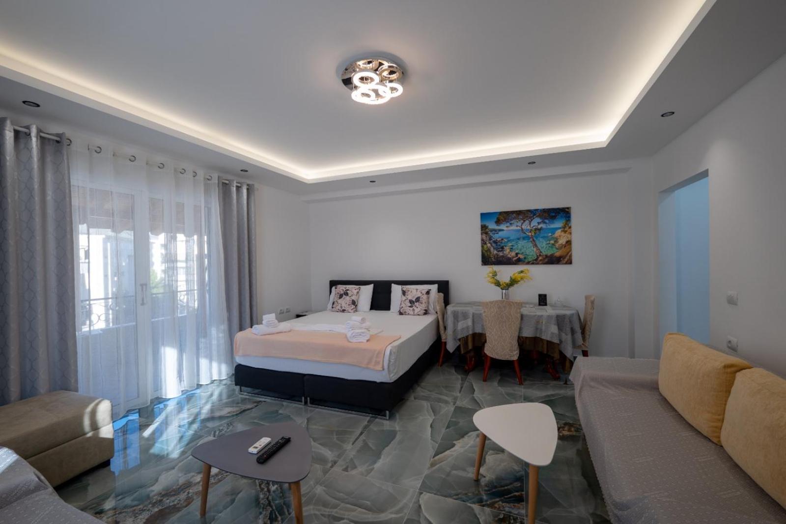 Vila Veli Brothers Sarandë エクステリア 写真